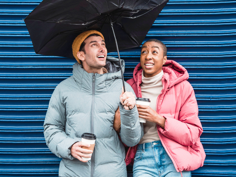 Ne soyez plus pris au dépourvu lors de vos conversations en anglais sur la météo. Apprenez les expressions et le vocabulaire liés à la météo !